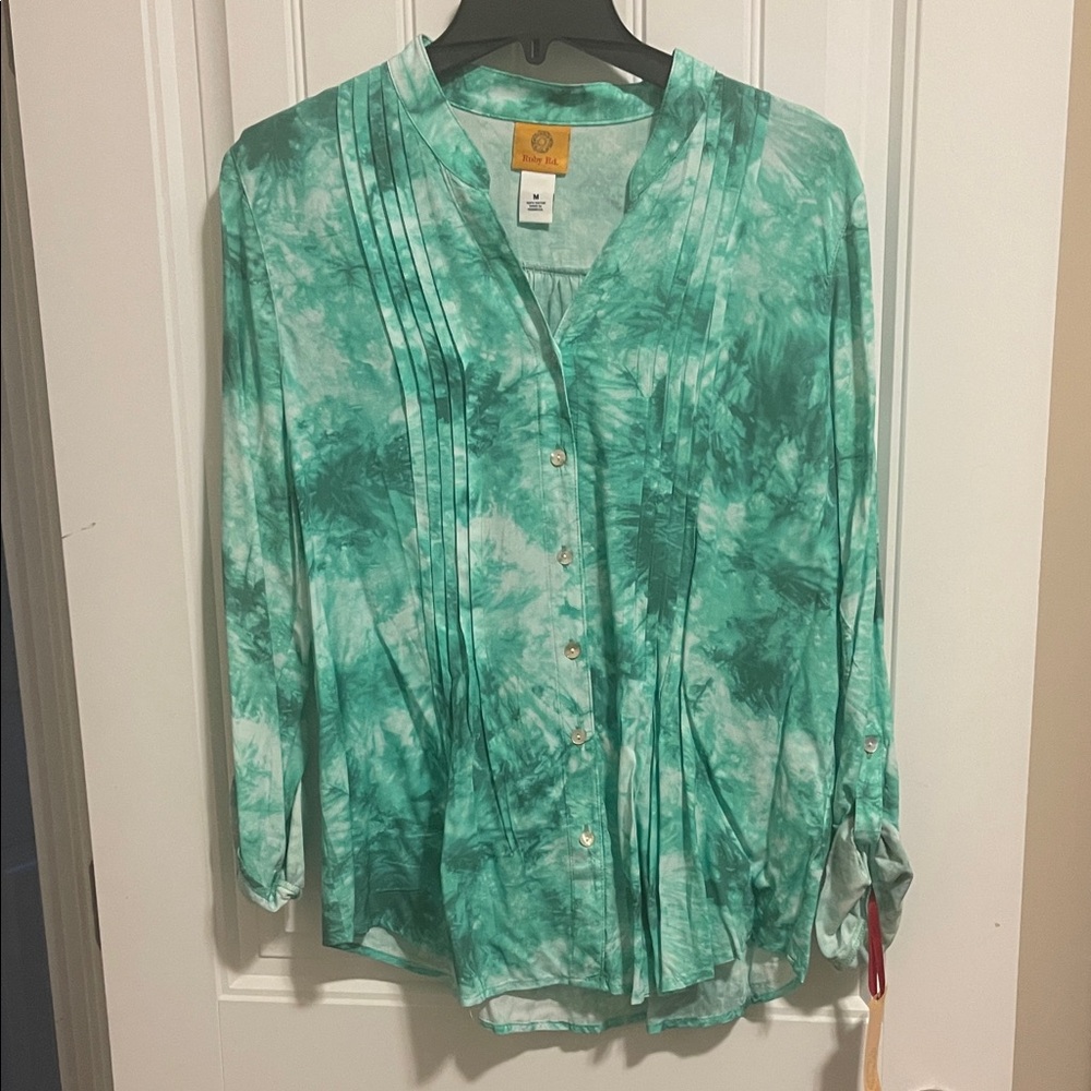 Ruby Rd. Green Tie-Dye Blouse Vneck NWT